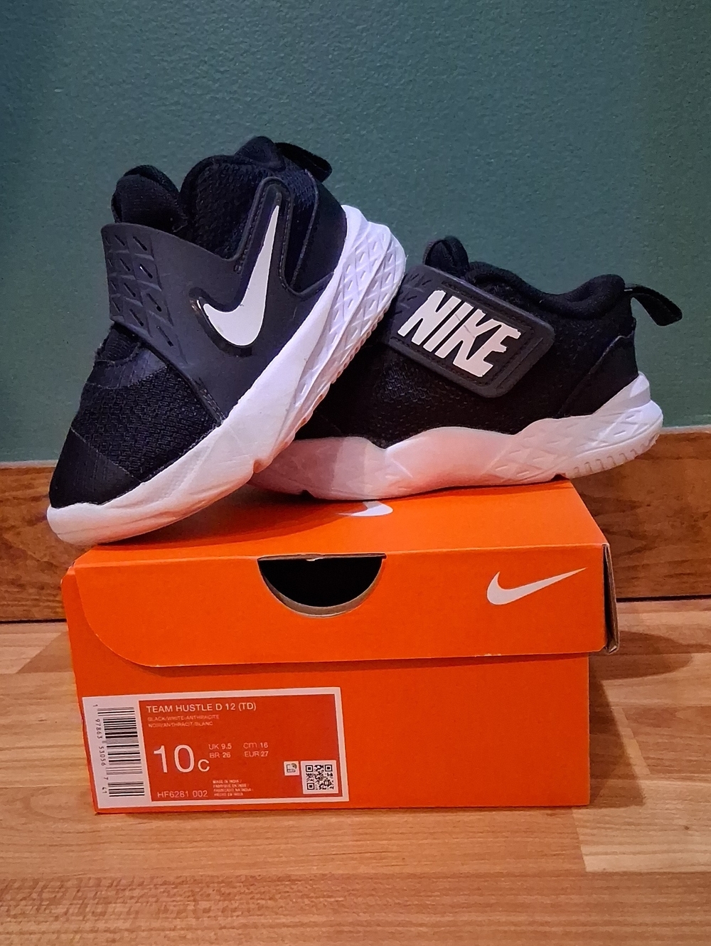 Nike Kids Black and White Slip-On Sneakers with Bold Logo Velcro Strap